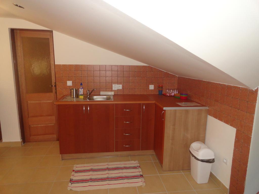 Chalupa Na Hrbku Belá Chambre photo